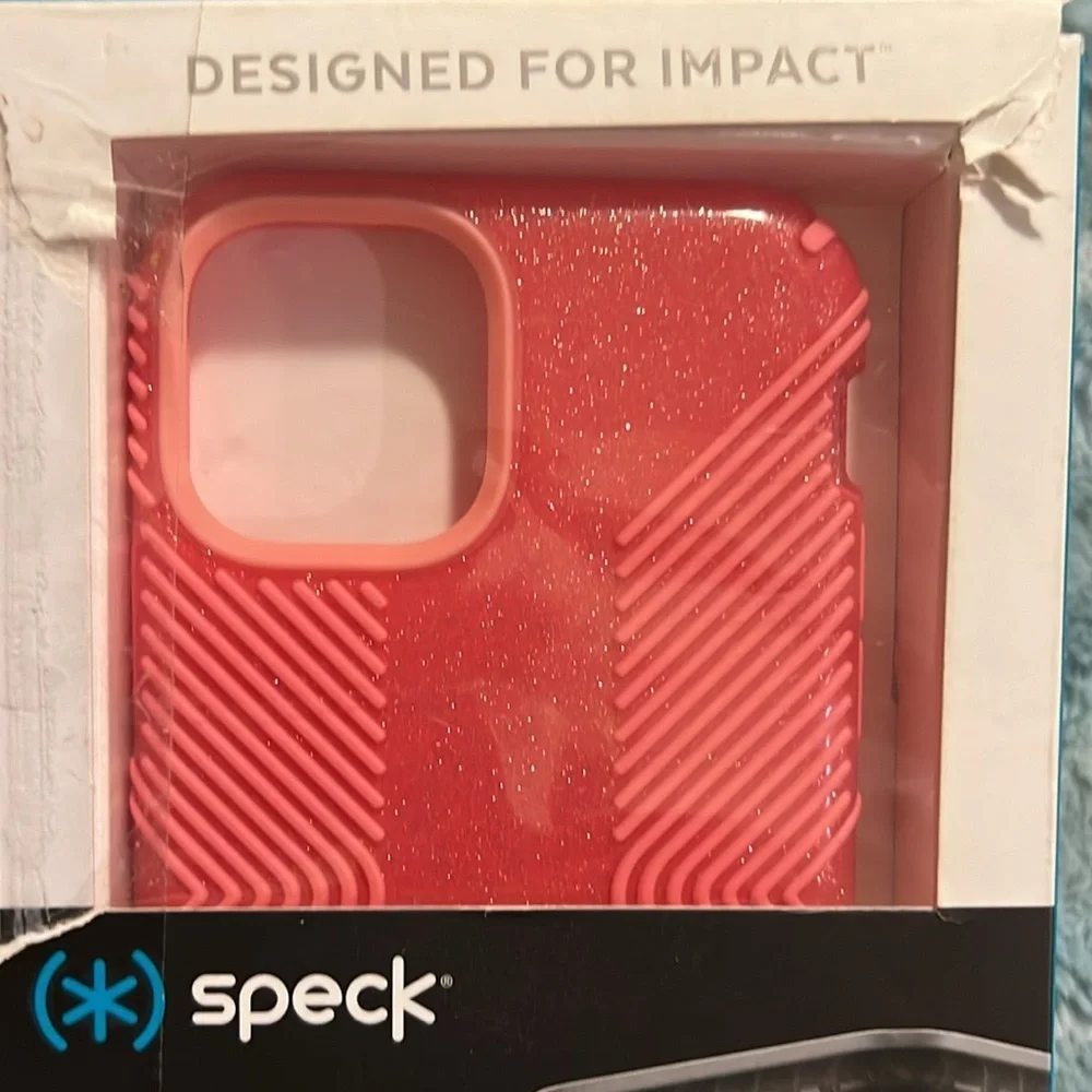 New in box Speck presidio grip + glitter iPhone 11 Pro E104
